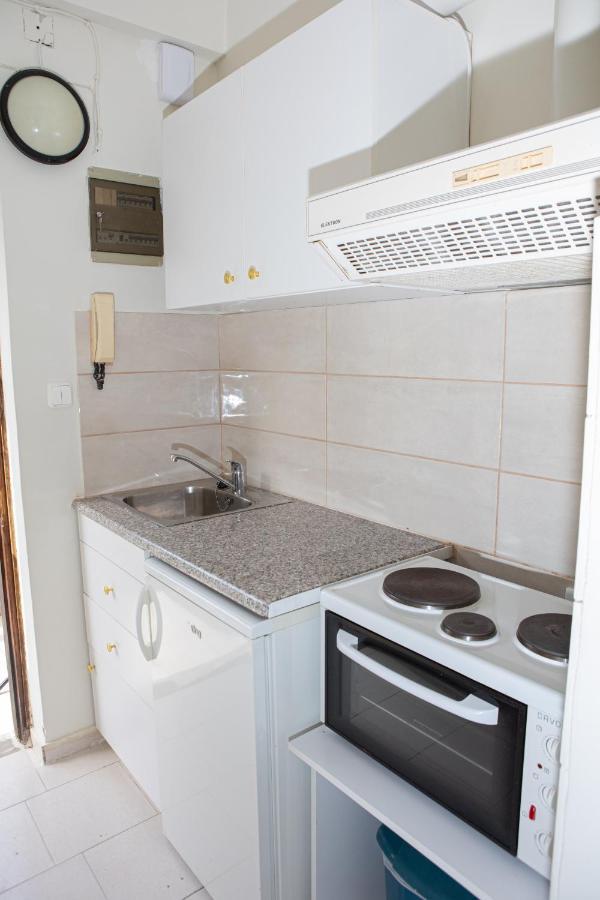Ronzi Apartments Kamena Vourla Exterior foto